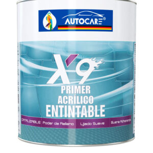 Envase de Base Primer Universal Gris Autocare para preparación de superficies en talleres automotrices. Fondo blanco.